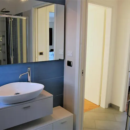 Yellow House * Albissola Marina